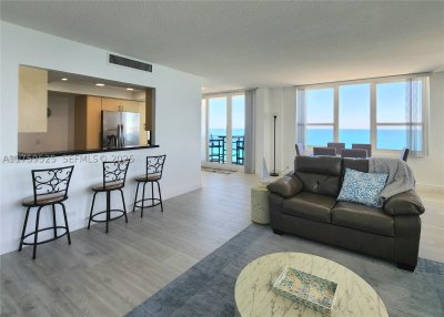 Aluguel de apartamento no Alexander Towers 1014
