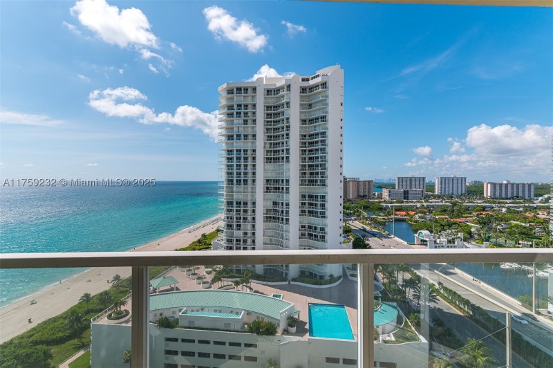 Comprar apartamento no La Perla 1809
