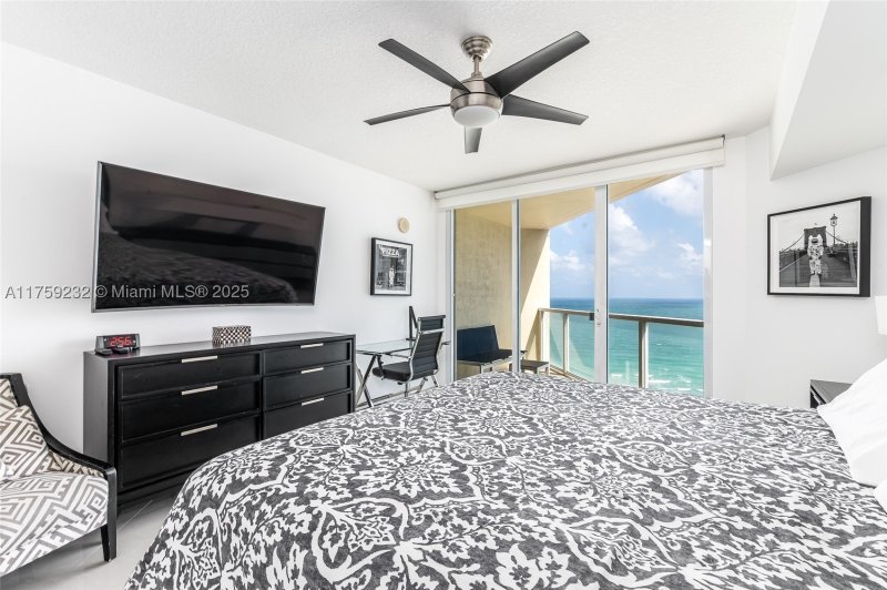 Comprar apartamento no La Perla 1809