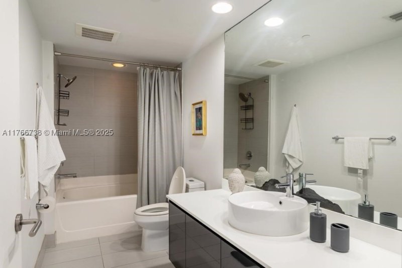 Comprar apartamento en MyBrickell Condo 1601