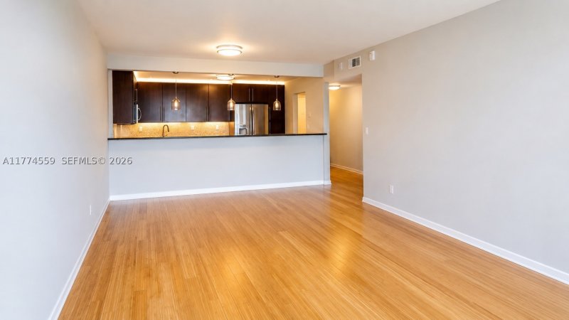 Comprar apartamento no Ocean View 1614