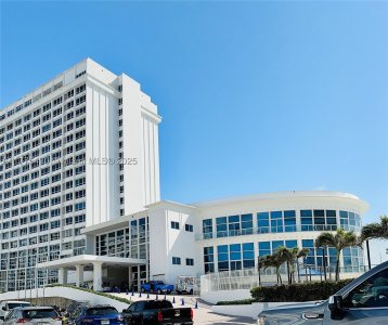 Comprar apartamento en Castle Beach Club 1520