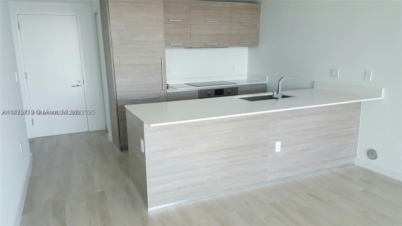 Condo for sale at Dua Miami - SLS Brickell Condo 4411