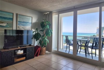 Aluguel de apartamento no Alexander Towers 815