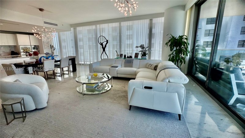 Apartment for rent at Oceana Bal Harbour 511