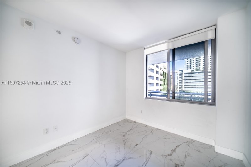 Comprar apartamento en The Harbour 417