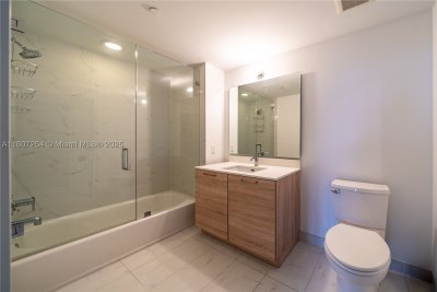 Comprar apartamento en The Harbour 417