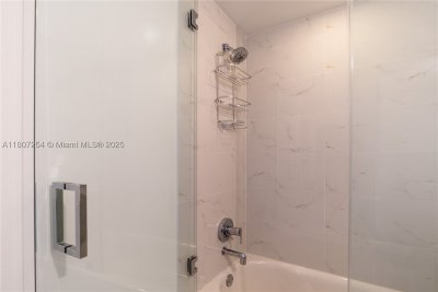 Comprar apartamento en The Harbour 417