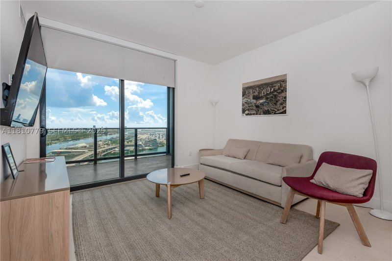 Comprar apartamento no Natiivo Gale Miami Hotel & Residences 4215
