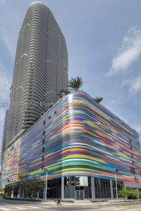 Comprar apartamento en SLS Lux Brickell 2201