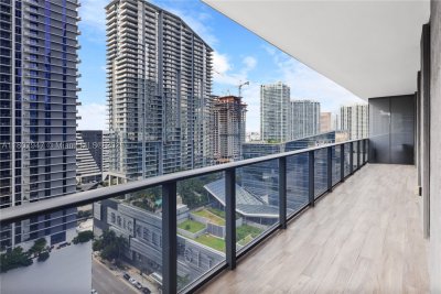 Comprar apartamento en SLS Lux Brickell 2201