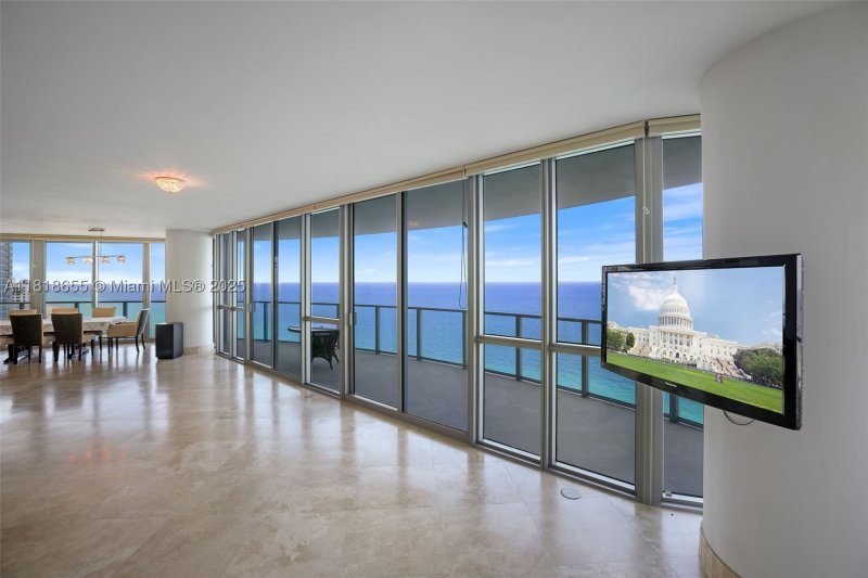 Condo for sale at Ocean Palms 2708