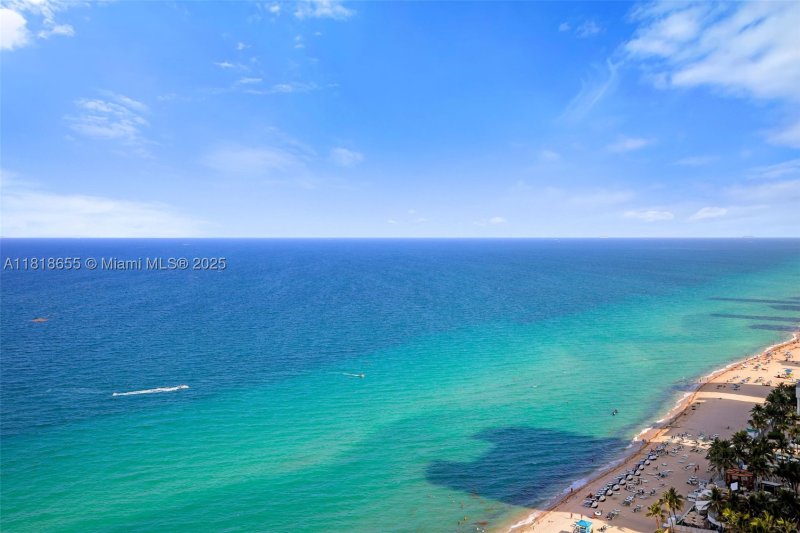 Condo for sale at Ocean Palms 2708