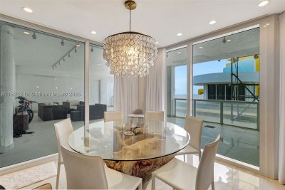 Comprar apartamento en Oceania 1 311