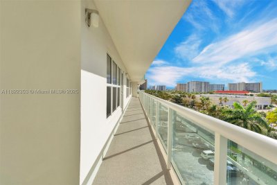 Comprar apartamento en Playa Del Mar 506