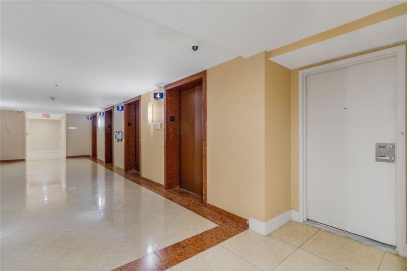 Apartment for rent at The Grand 3040