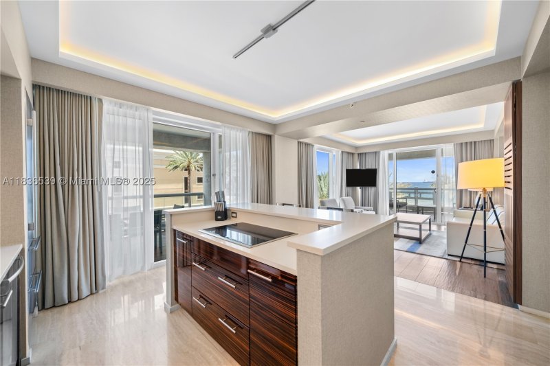 Condo for sale at Ritz Carlton Residences Fort Lauderdale Beach R201