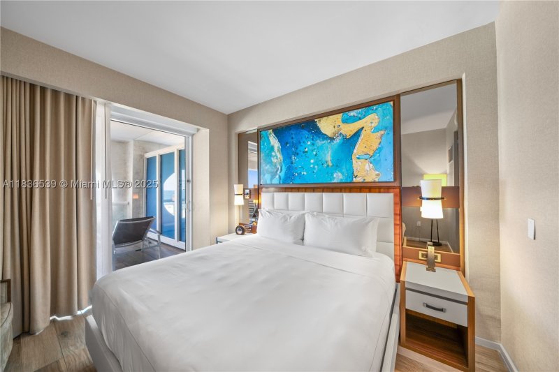 Condo for sale at Ritz Carlton Residences Fort Lauderdale Beach R201