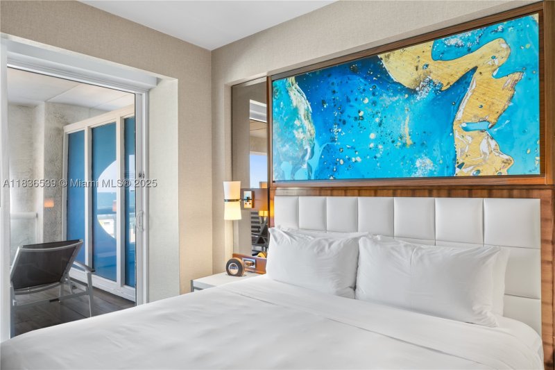 Condo for sale at Ritz Carlton Residences Fort Lauderdale Beach R201
