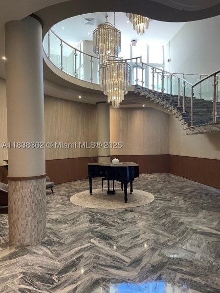Comprar apartamento en Carriage House Miami Beach 514