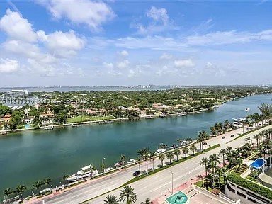 Apartment for rent at Green Diamond Condo 2105