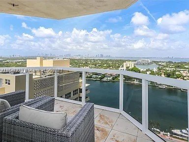 Apartment for rent at Green Diamond Condo 2105