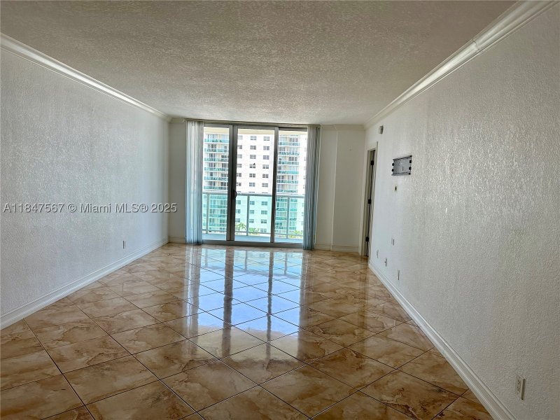 Comprar apartamento no Ocean View 802