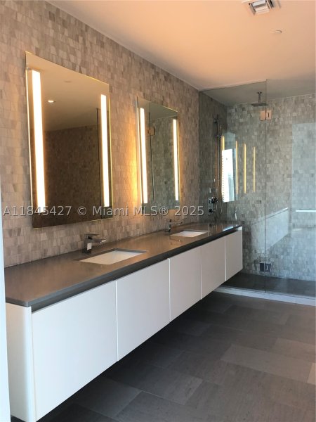 Comprar apartamento en Brickell City Centre Rise 2305
