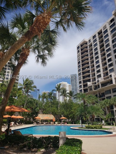 Comprar apartamento en Brickell Key Two 1524