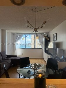 Comprar apartamento en Brickell Key Two 1524
