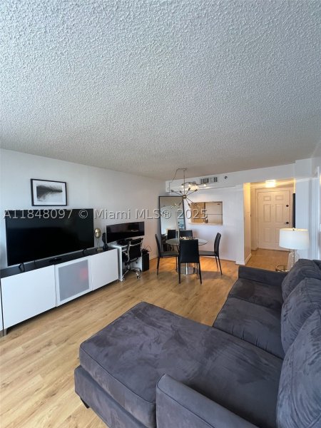 Comprar apartamento en Brickell Key Two 1524