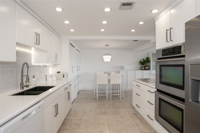 Condo for sale at The Cricket Club 511