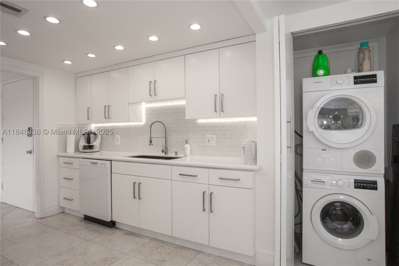 Condo for sale at The Cricket Club 511