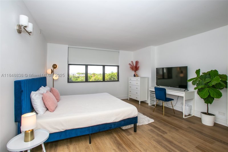 Condo for sale at The Cricket Club 511