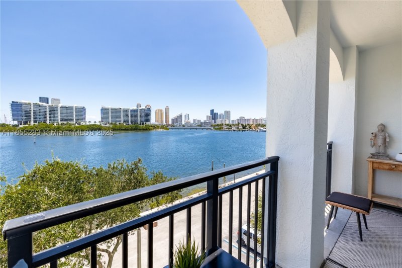 Alquiler de apartamento en Village by the Bay 12407