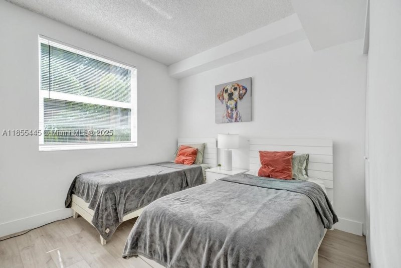 Condo for sale at Porto Bellagio 1511