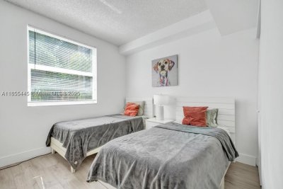 Comprar apartamento en Porto Bellagio 1511