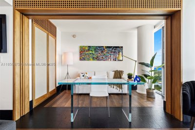 Aluguel de apartamento no Setai 3803