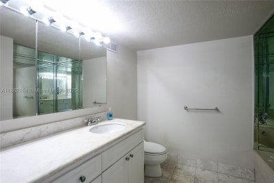 Comprar apartamento en Avant Garde 1008