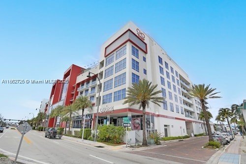Condo for sale at Costa Hollywood S216