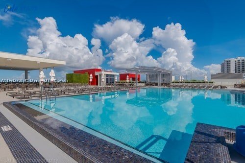 Condo for sale at Costa Hollywood S216
