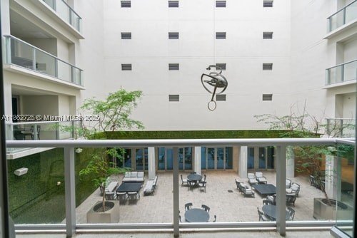 Condo for sale at Costa Hollywood S216