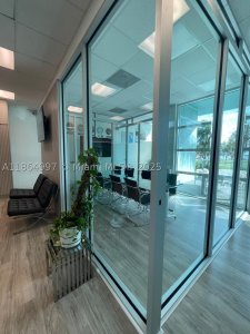 Comprar apartamento no Quantum 1A