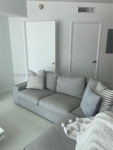 Comprar apartamento en Wind by Neo 1108