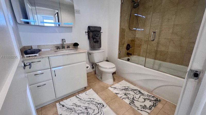 Apartment for rent at Akoya 3010