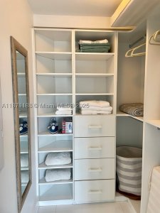 Comprar apartamento no Hyde Midtown 901