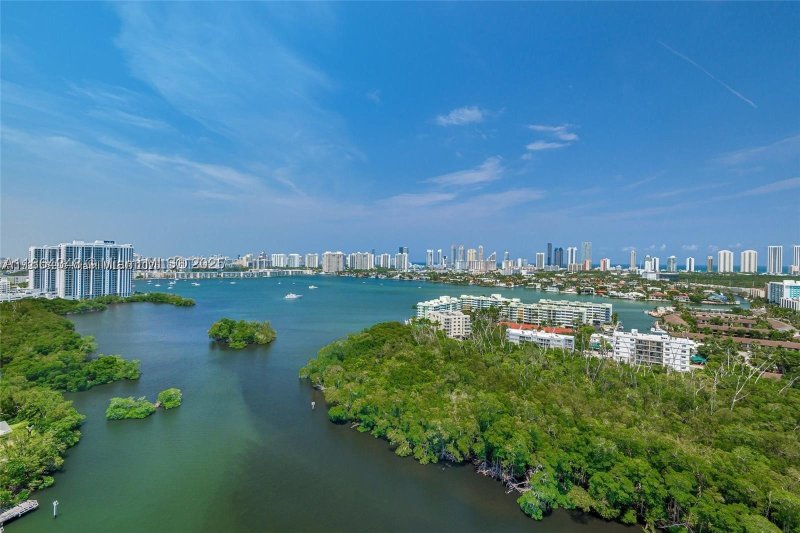 Comprar apartamento en The Harbour 2118
