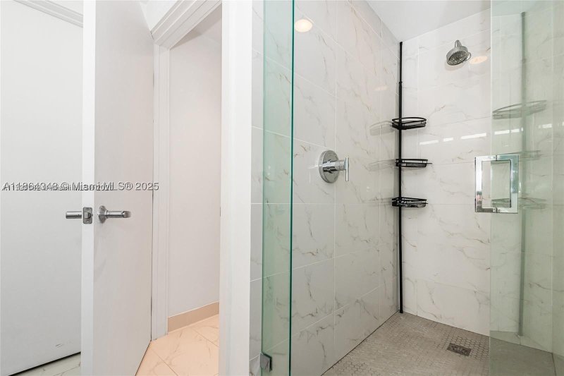 Comprar apartamento en The Harbour 2118