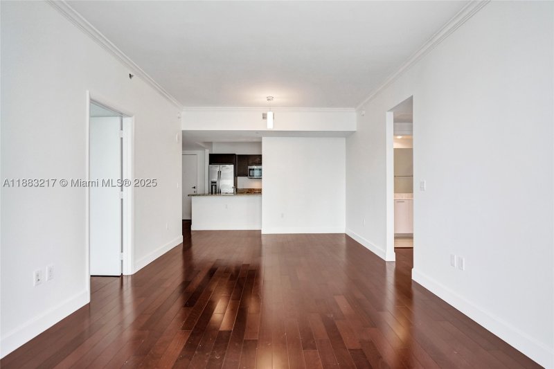 Comprar apartamento no The Plaza Tower I 1704