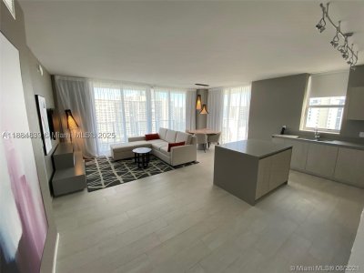 Comprar apartamento en Hyde Beach House R401